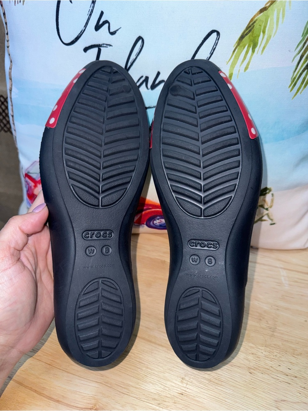Crocs Women'S Sienna Minnie Mouse Flats Shoes In Black/Red Size 8 - Picture 9 of 10